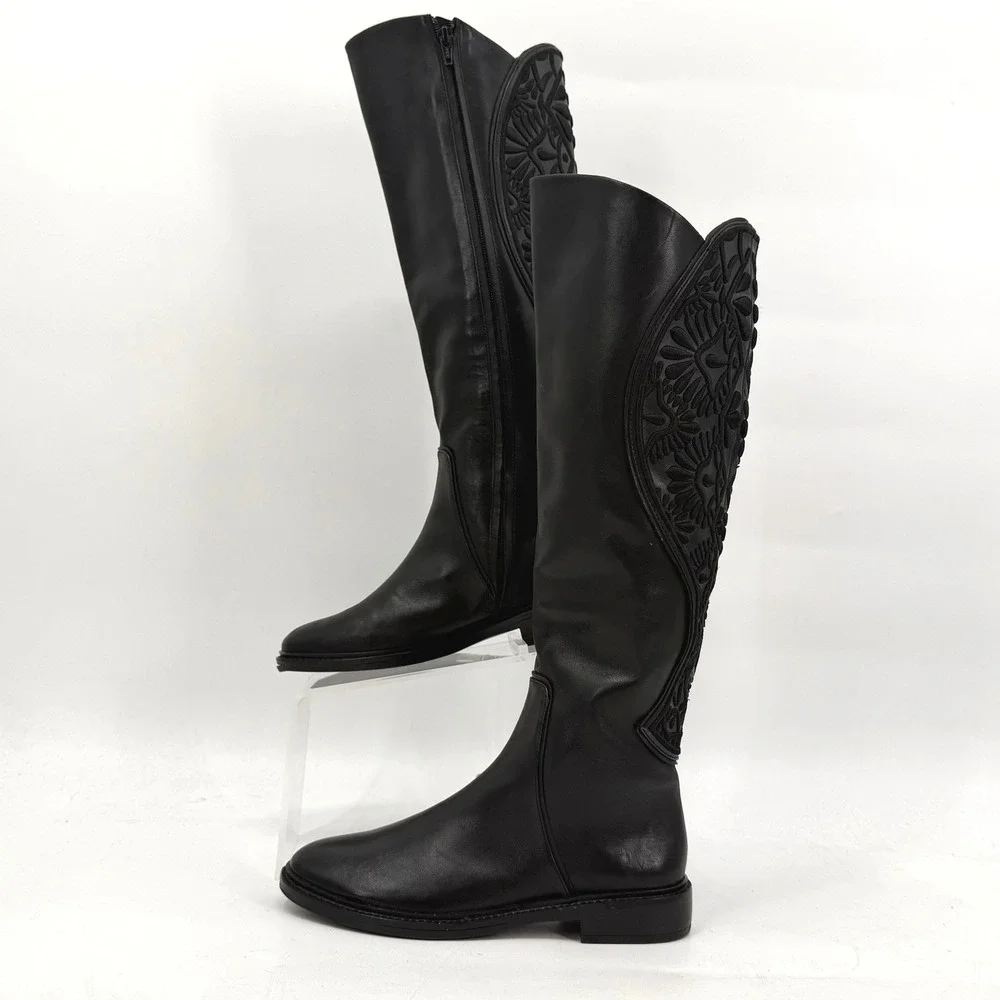 Gianni Bini 5.5M Tall Riding Boots Black Leather Embroidered Floral Side Zipper